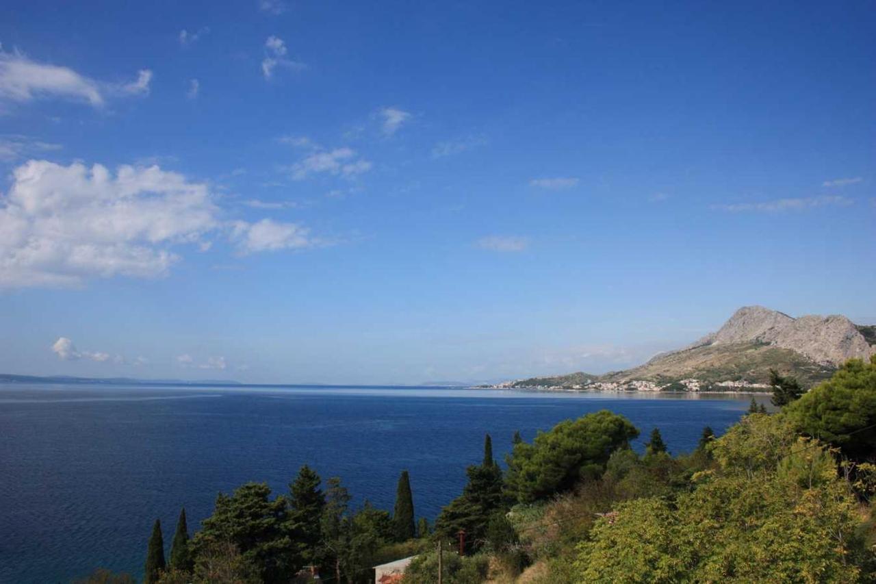 Villa Dvor Apartments Omis Exterior photo